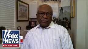 Rep Clyburn praises Captiol police, criticizes leadership at top