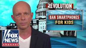 Steve Hilton calls for smartphone ban on children
