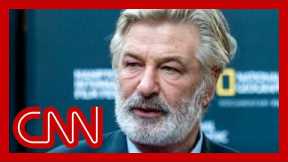 Warrant: Alec Baldwin didn't know prop gun had live round