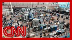 Growing debate over Covid-19 vaccine mandate for airline passengers