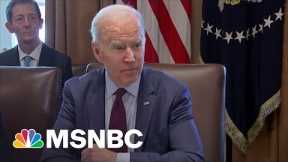 Biden Unveils Additional 'Severe Economic Sanctions' Against Russian Oligarchs