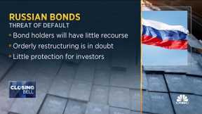 How likely is Russia to default on its debt?