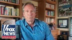 Mike Rowe shadows NC police in new episode of Fox Business show