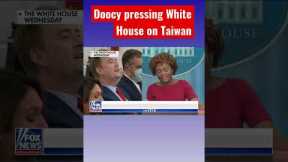 Peter Doocy spars with Karine Jean-Pierre over Pelosi trip #shorts