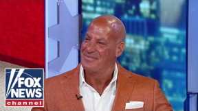 Abbott and DeSantis are real American heroes: Sid Rosenberg