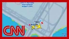 Radar shows near-miss between two passenger planes
