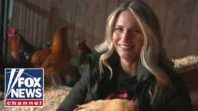 ‘The Chicken Lady’ joins Tucker to talk skyrocketing egg prices