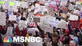 Nashville students walk out, demand gun safety legislation