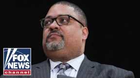 Bragg's Trump election interference timeline doesn't add up: Ex-prosecutor