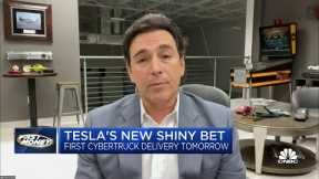 'Sugar rush’ of a big buyback won’t erase questions about GM’s growth strategy: Mark Fields