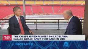 Kansas City Chiefs CEO Clark Hunt goes one-on-one with Jim Cramer