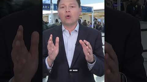 What investigators will examine in LaGuardia crash